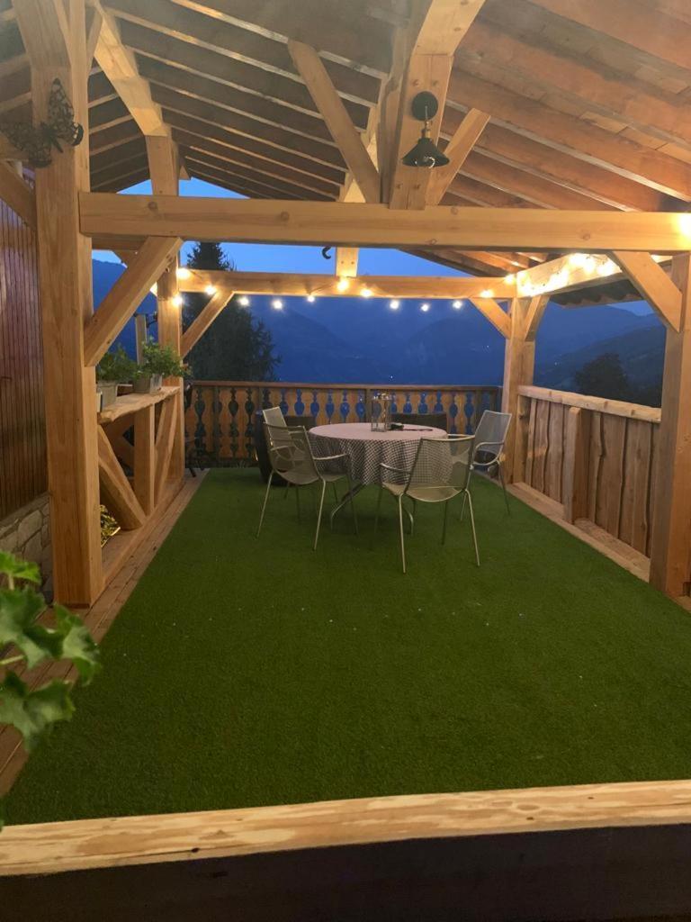 Chalet Miravidi, Montchavin-La Plagne, Jacuzzi & Sauna Екстериор снимка